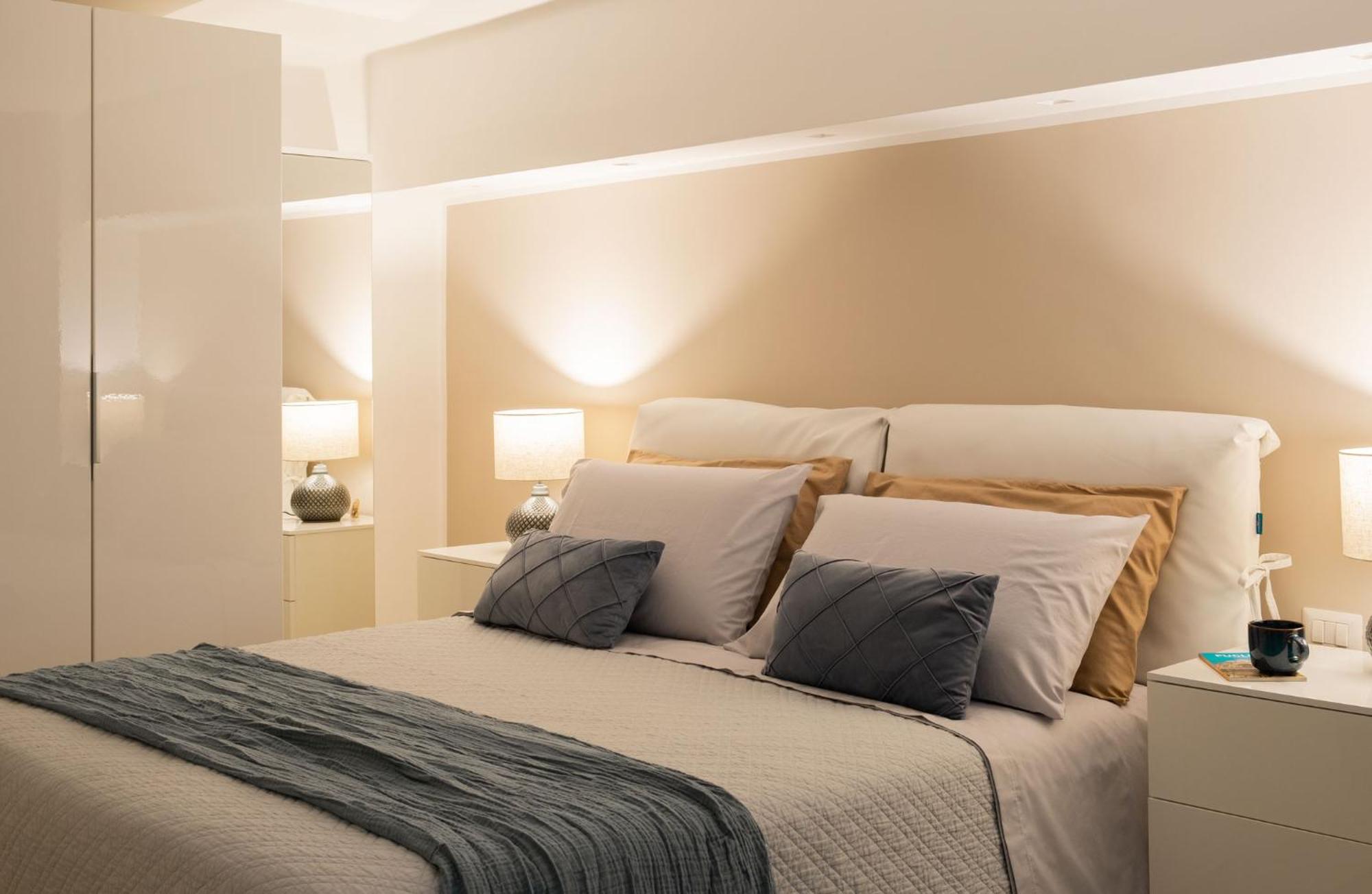 Urban Home Bari Bagian luar foto