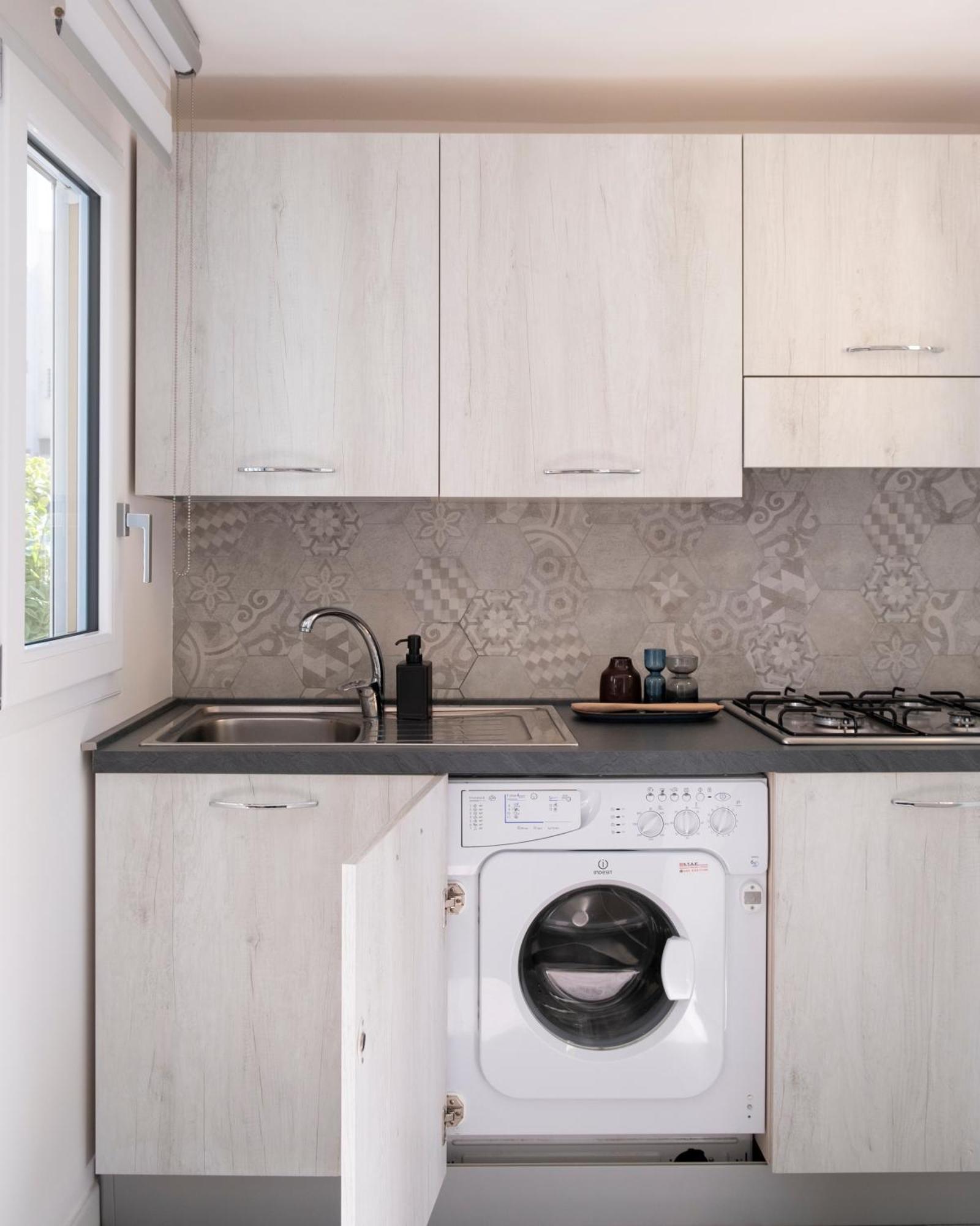 Urban Home Bari Bagian luar foto