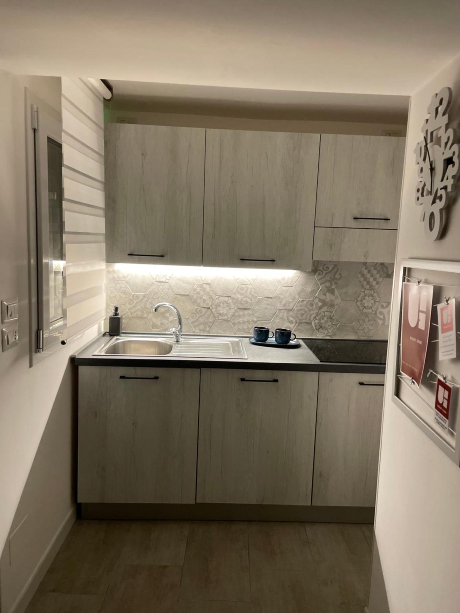 Urban Home Bari Bagian luar foto